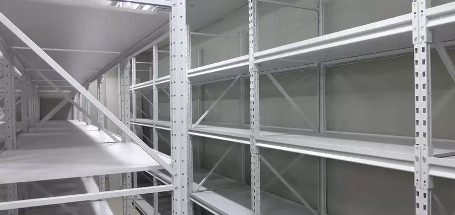 Грузовые стеллажи – удобные и практичные конструкции для складских помещений